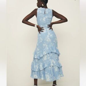 Reformation Magnus Dress size 0 worn once great condition